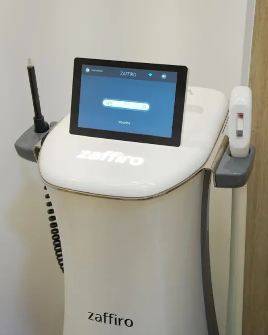 Hidroexfoliación y termolifting con tecnología Zaffiro