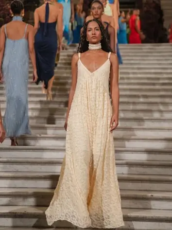 Baobab, colección Resort 2027 en la Semana de la Moda de París